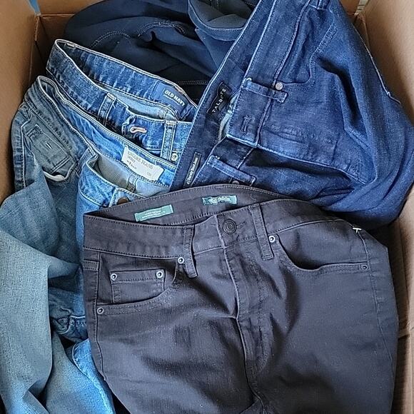 Mystery Jeans Box Bulk Reseller Box - Picture 2 of 4